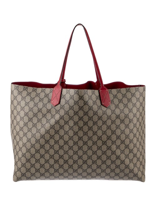 Gucci GG Supreme Medium Reversible Tote