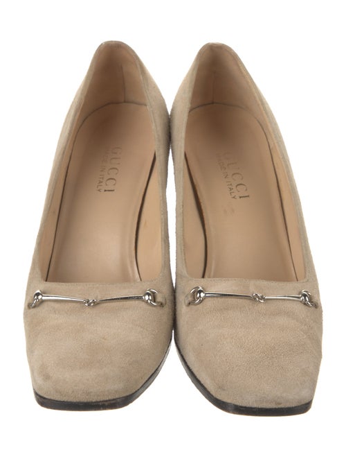Gucci Suede Pumps