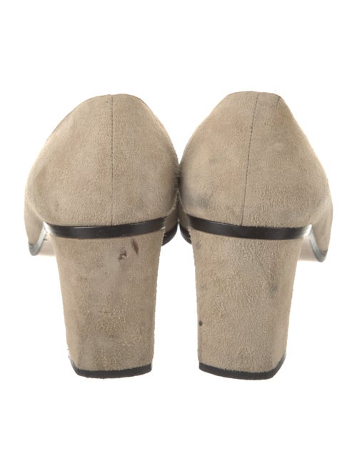 Gucci Suede Pumps