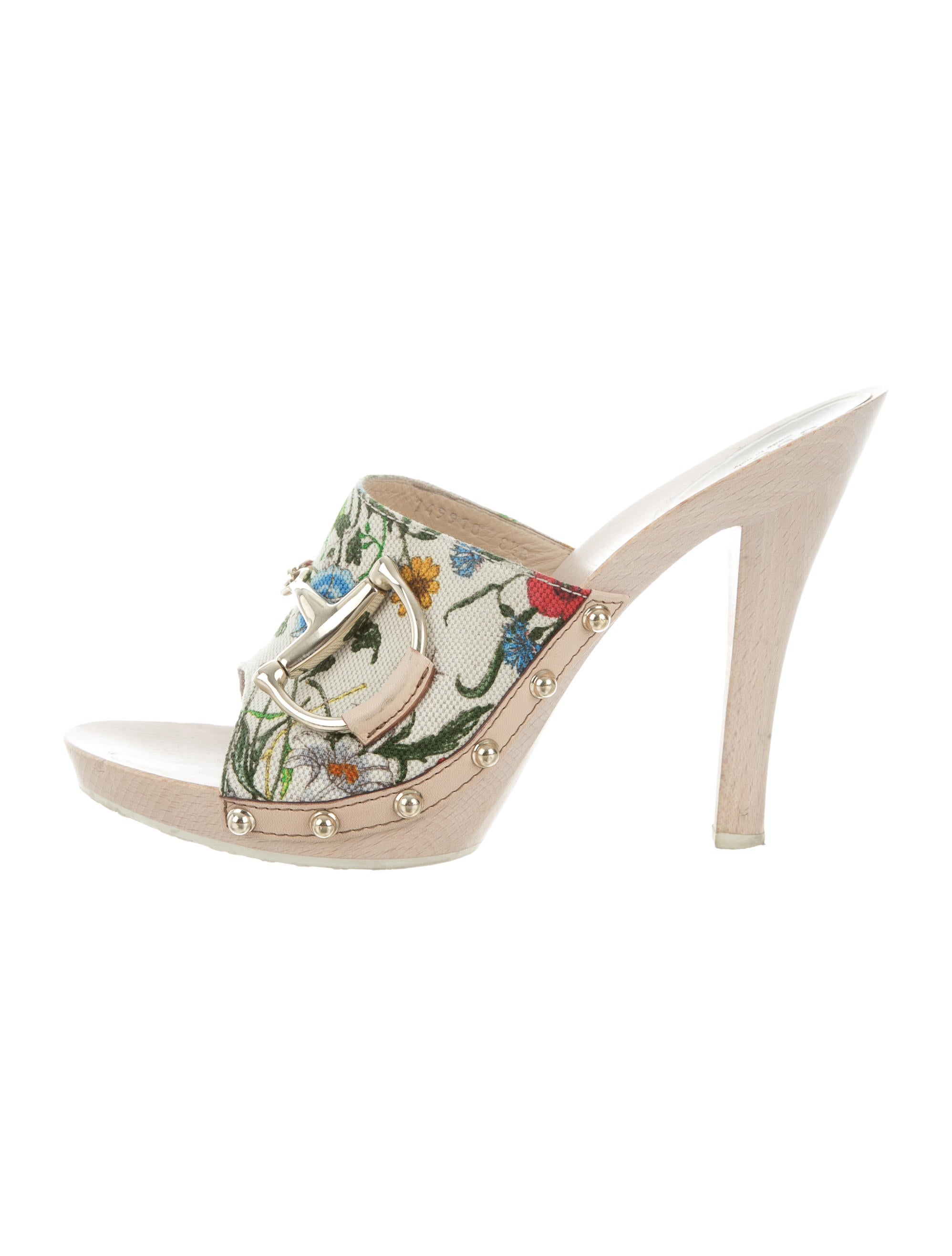 Gucci Flora Slide Sandals Shoes GUC144946 The RealReal