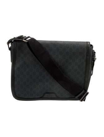 Gucci GG Supreme Messenger Bag