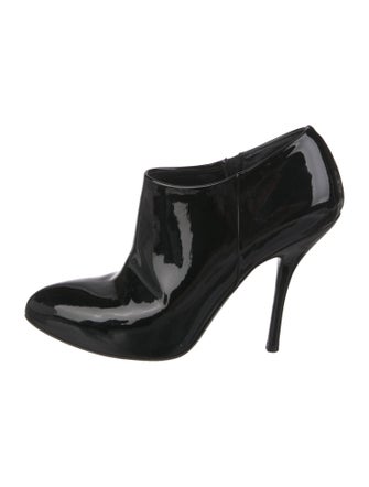 Gucci Patent Leather Pumps