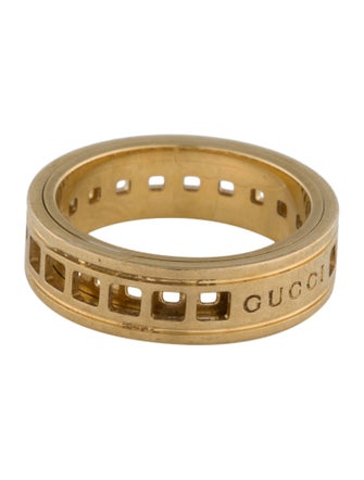 Gucci 18K Scroll Ring