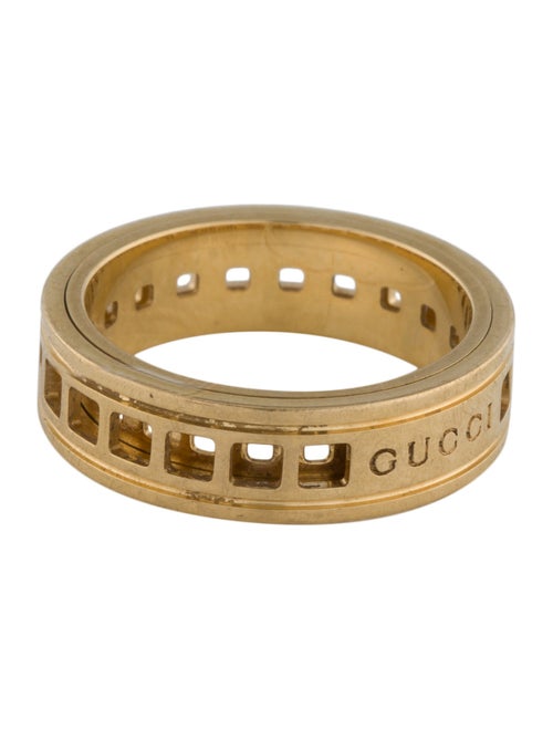 Gucci 18K Scroll Ring