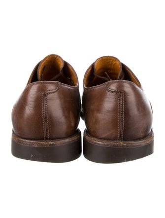 Gucci Leather Derby Shoes