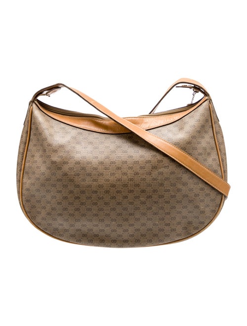 Gucci GG Supreme Shoulder Bag