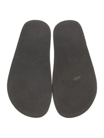 Gucci GG Logo Rubber Slides