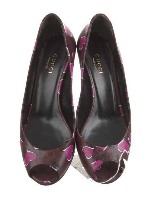 Gucci Leather Printed Pumps