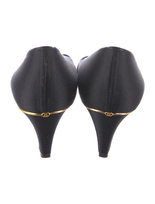 Gucci Interlocking G Logo Suede Pumps