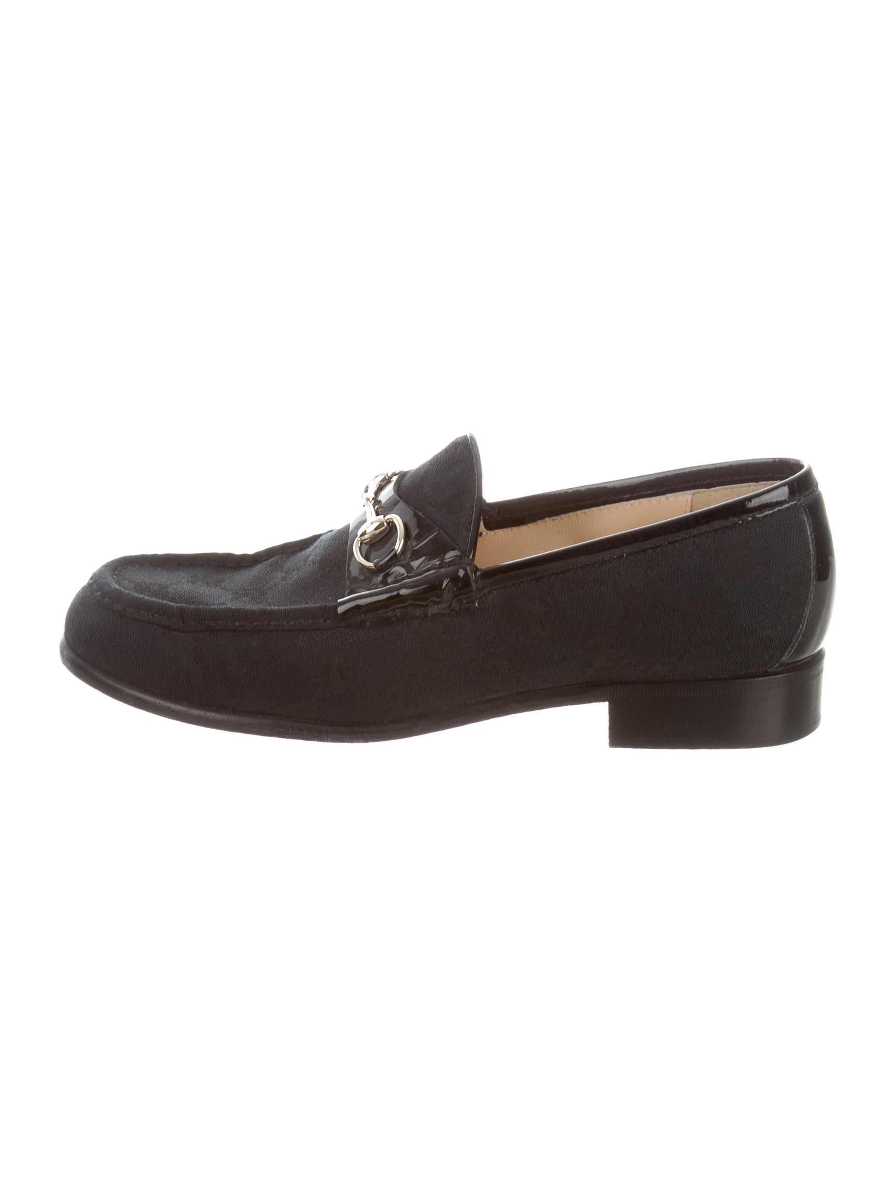 gucci canvas loafers gucci gg canvas loafers shoes guc166615 the realreal gucci canvas loafers gucci gg canvas loafers shoes guc166615 the realreal