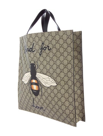 Gucci 2017 Bee Print Soft GG Supreme Tote - Bags - GUC166772 | The RealReal