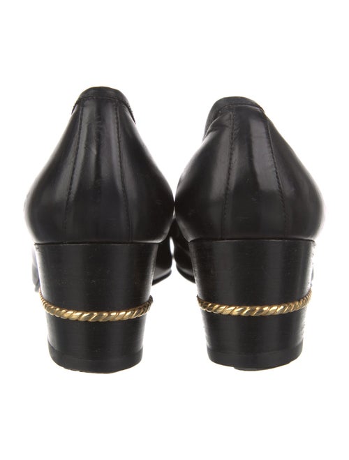 Gucci Web Accent Leather Pumps