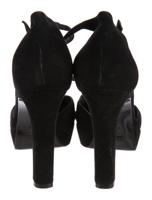 Gucci Suede Platform Pumps