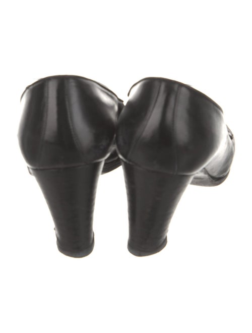 Gucci Sylvie Web Accent Leather Pumps