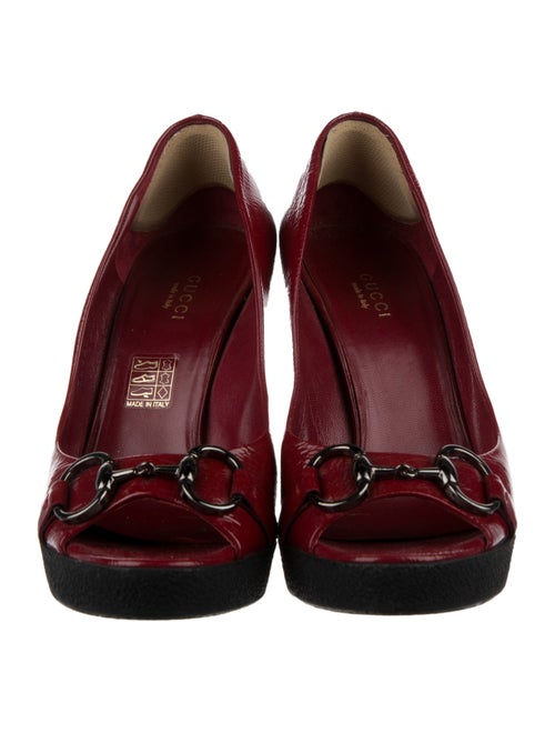Gucci Horsebit Accent Patent Leather Sandals