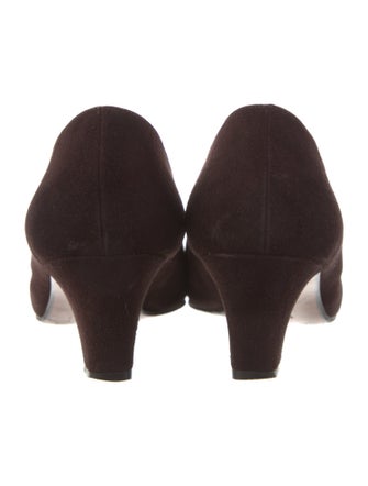 Gucci Suede Pumps