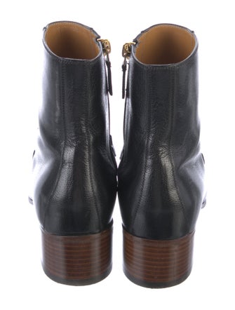 Gucci Quentin Chain-Link Accent Boots