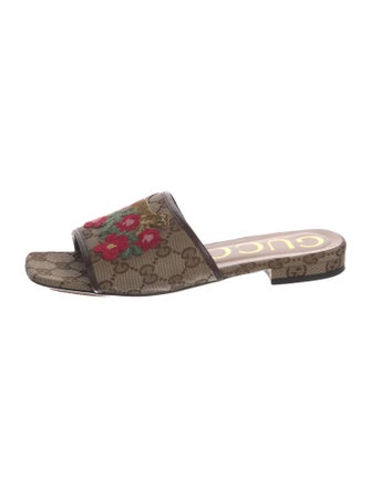 Gucci GG Canvas Canvas Slides