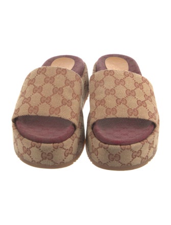 Gucci GG Canvas Canvas Slides