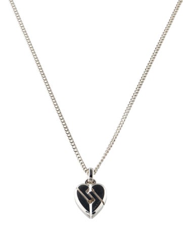 Gucci Pendant Necklace Knot Heart