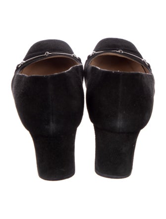 Gucci Horsebit Accent Suede Pumps