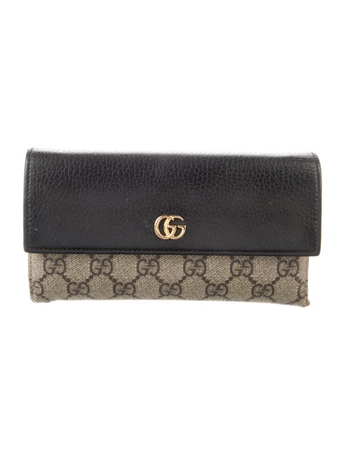 Gucci GG Supreme Wallet on Chain