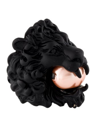 Gucci Faux Pearl Lion Head Cocktail Ring