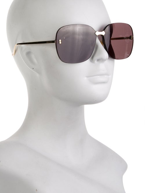 Gucci Oversize Tinted Sunglasses