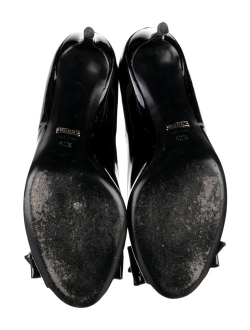 Gucci Patent Leather Bow Accents Pumps
