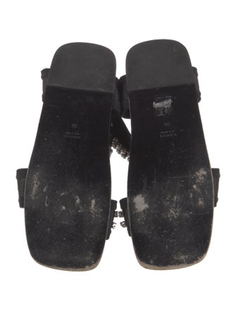Gucci Crystal Embellishments Sandals