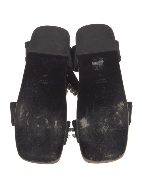 Gucci Crystal Embellishments Sandals