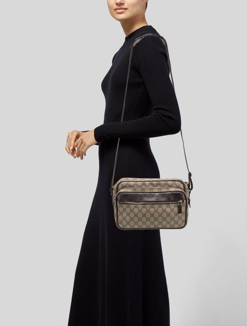 Gucci GG Supreme Messenger Bag