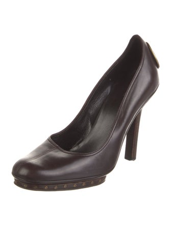 Gucci Interlocking G Logo Leather Pumps