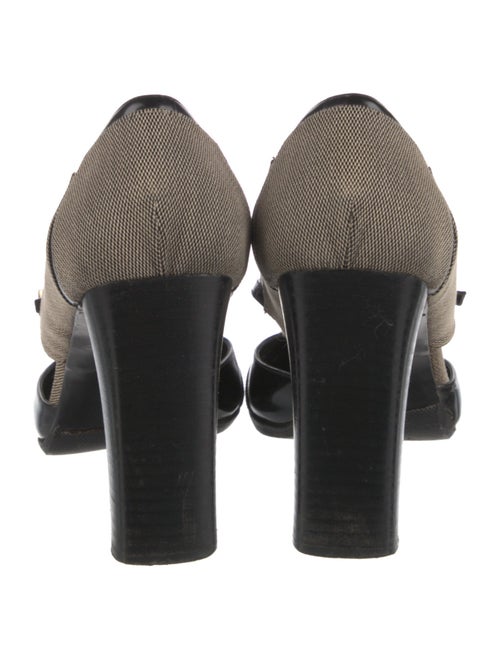 Gucci Canvas Printed D'Orsay Pumps