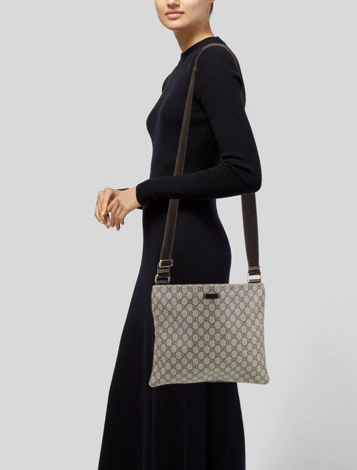 Gucci GG Supreme Messenger Bag