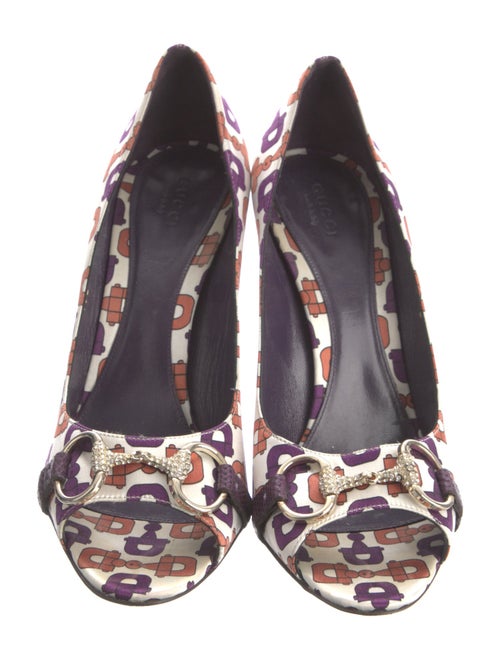 Gucci Horsebit Accent Satin Pumps