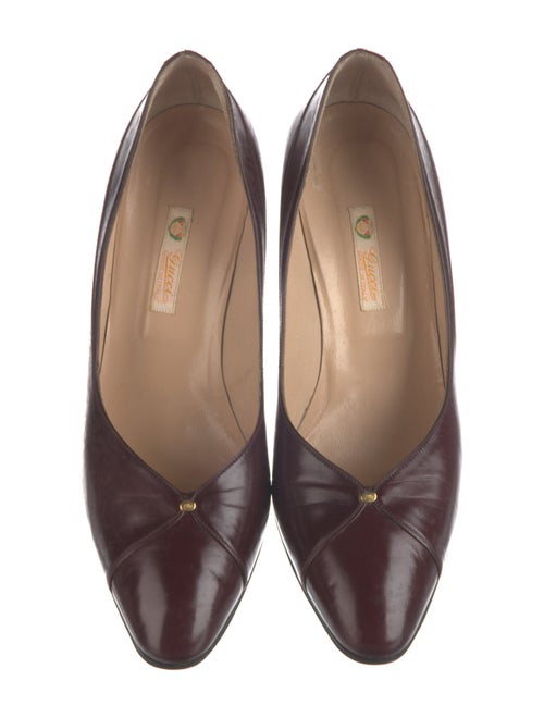 Gucci Leather Pumps