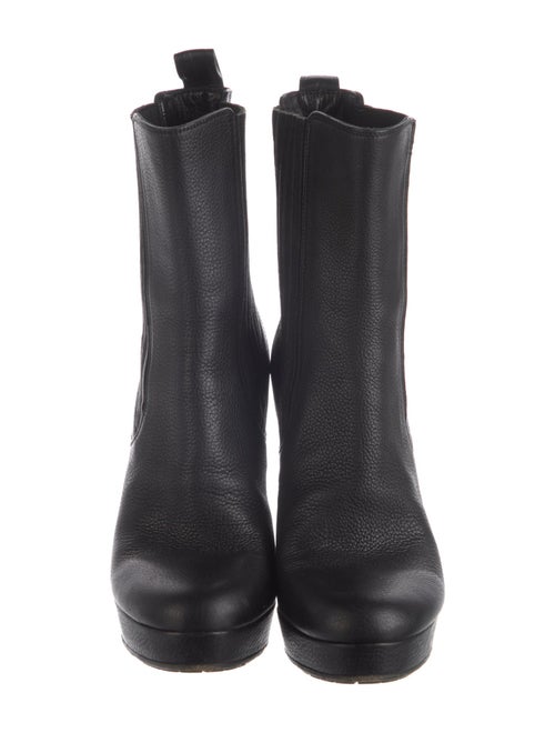 Gucci Leather Chelsea Boots