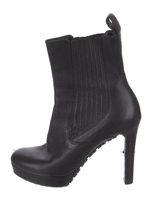 Gucci Leather Boots