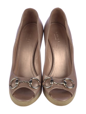 Gucci Horsebit Accent Leather Pumps