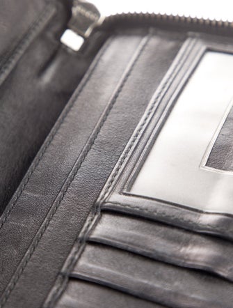 Gucci Zippy Microguccissima Pattern Wallet