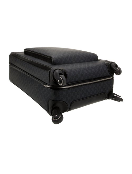 Gucci GG Supreme Large Trolley