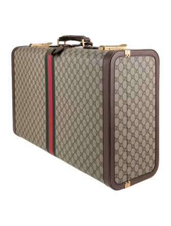 Gucci GG Supreme Savoy Trunkcase Large