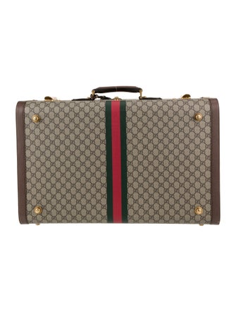 Gucci GG Supreme Savoy Trunkcase Large