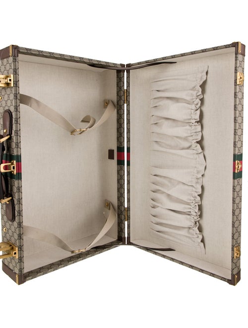 Gucci GG Supreme Savoy Trunkcase Large