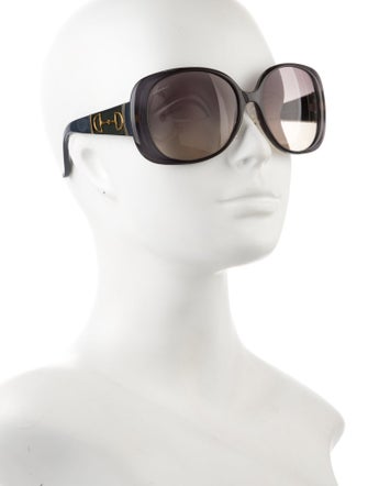 Gucci Web Accent Oversize Sunglasses