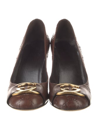 Gucci GG Signature Leather Pumps