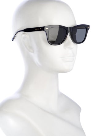 Gucci Wayfarer Tinted Sunglasses