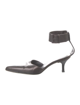 Gucci Leather D'Orsay Pumps