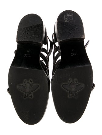 Gucci Bee Accent Leather Mary Jane Flats